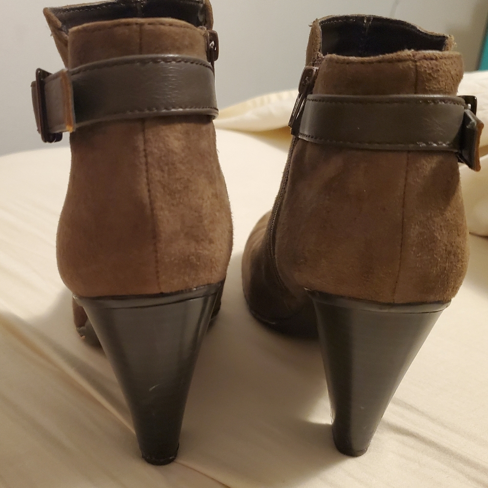 Eurosoft by sofft serafina brown suede boots - Picture 3 of 4